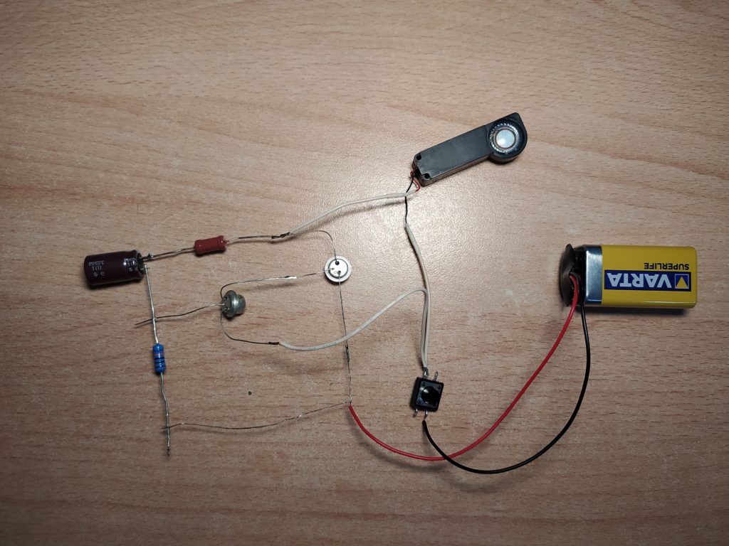 Как спаять электронный метроном своими руками?