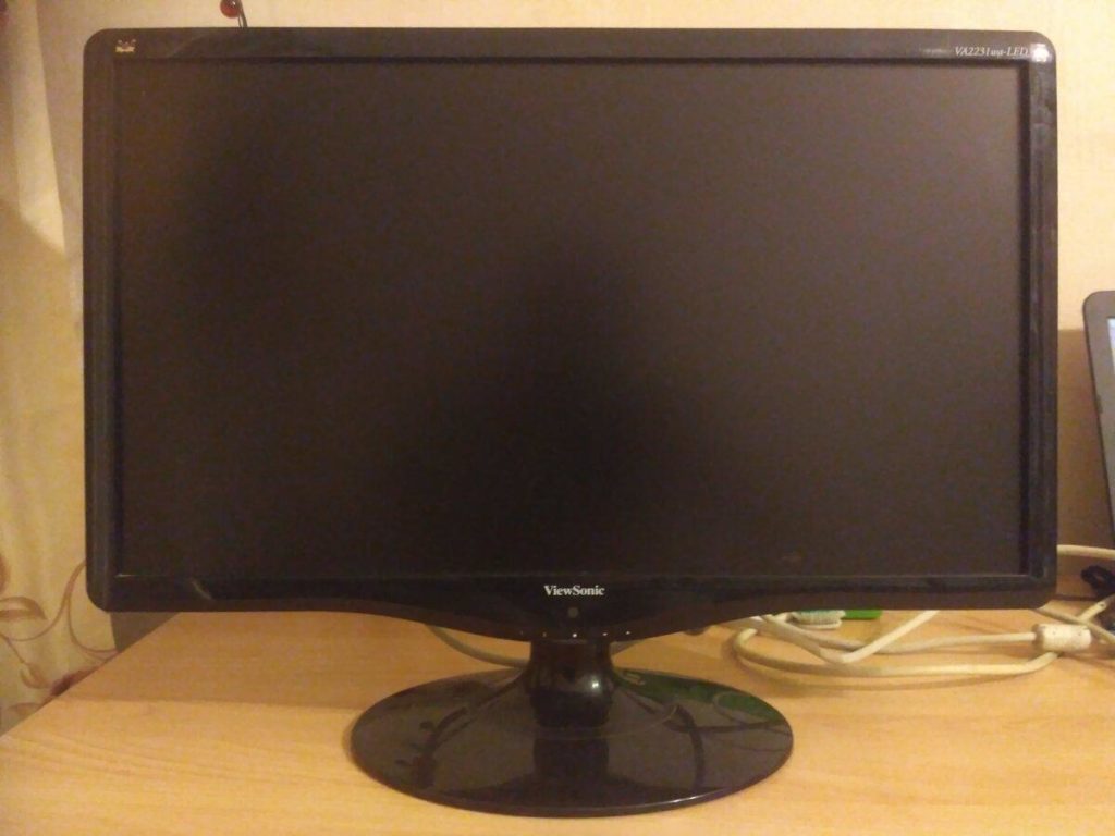 Ремонт монитора ViewSonic. Выключается