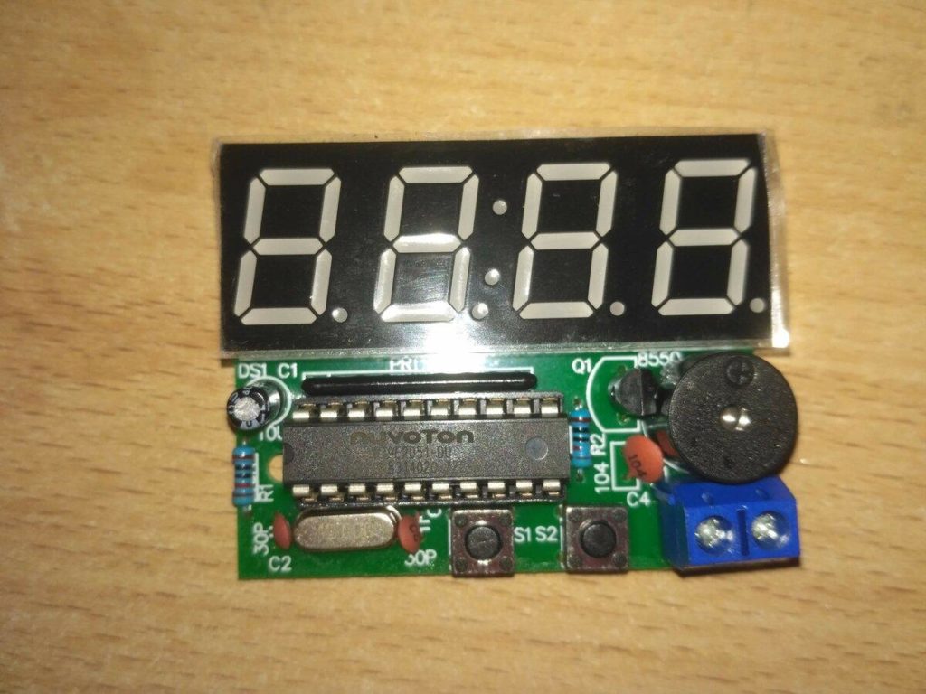 Собираю небольшие часы своими руками