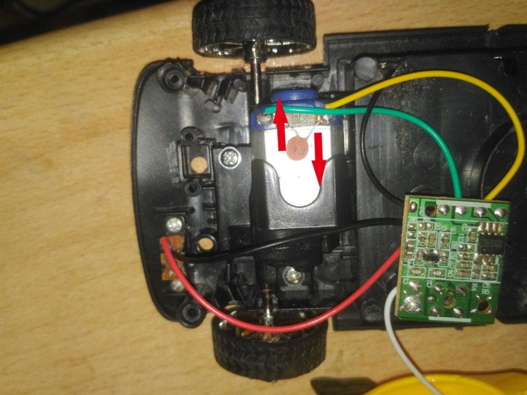 Радиоуправляемая машинка перестала ездить. Ремонт