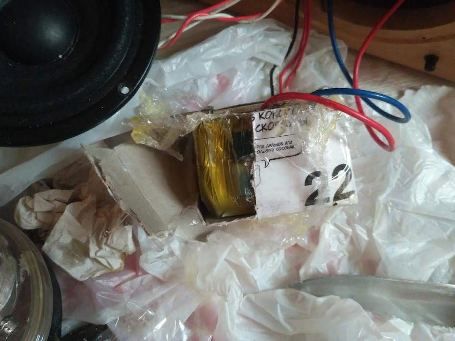 Зачем я залил трансформатор в монолит из эпоксидки?