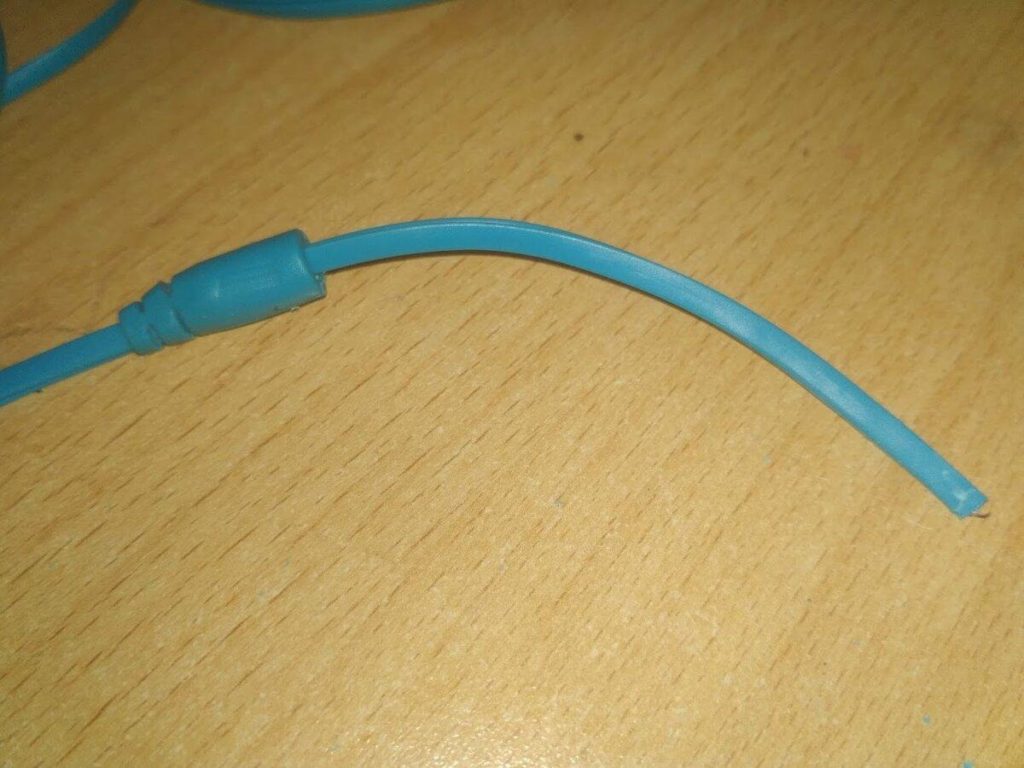 Не играет наушник? Ремонт наушников при помощи кипятка