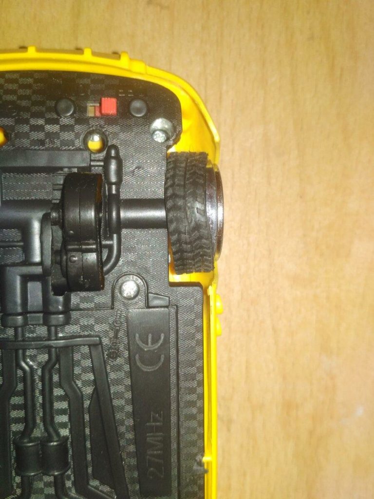 Радиоуправляемая машинка перестала ездить. Ремонт