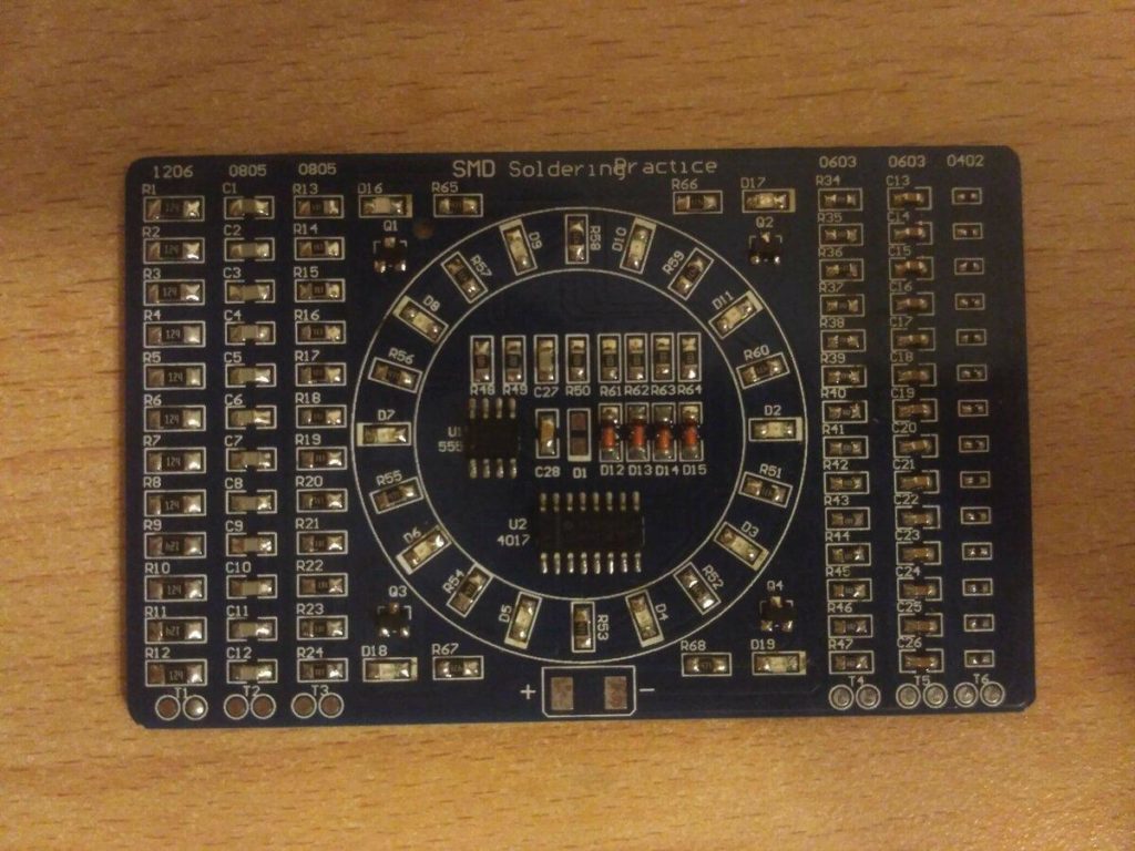 Тренируемся паять SMD на конструкторе за 90 рублей