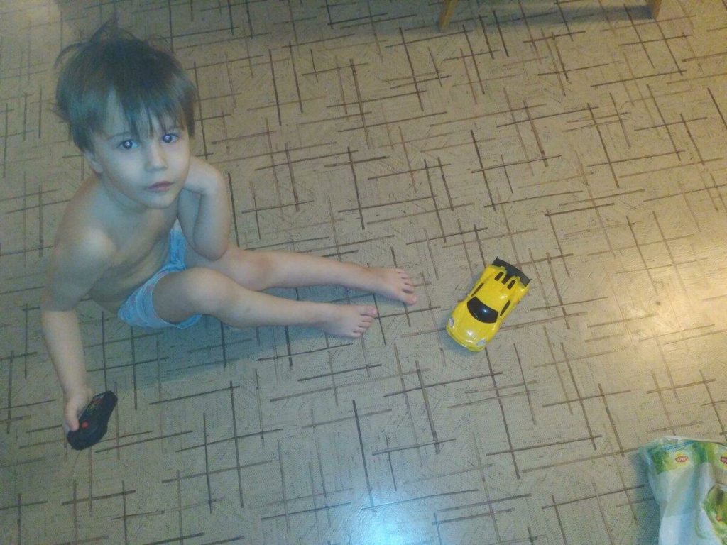 Радиоуправляемая машинка перестала ездить. Ремонт