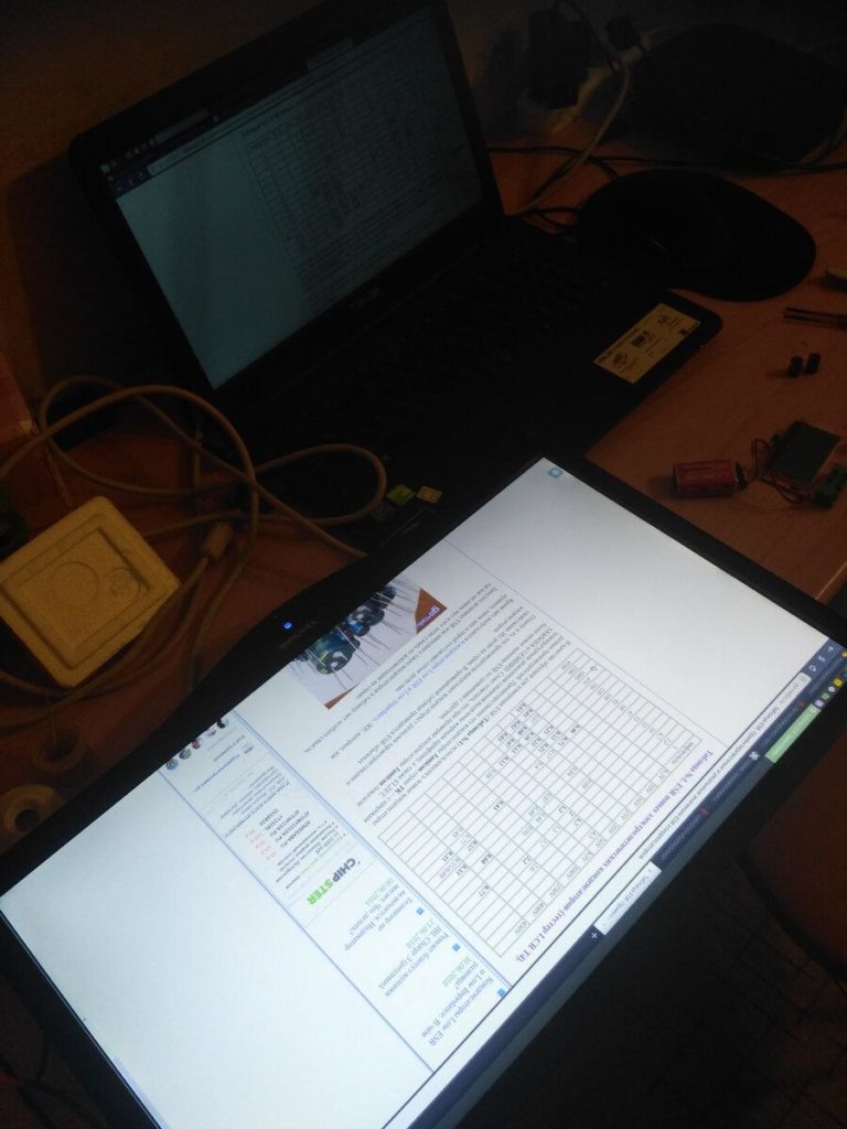 Ремонт монитора ViewSonic. Выключается