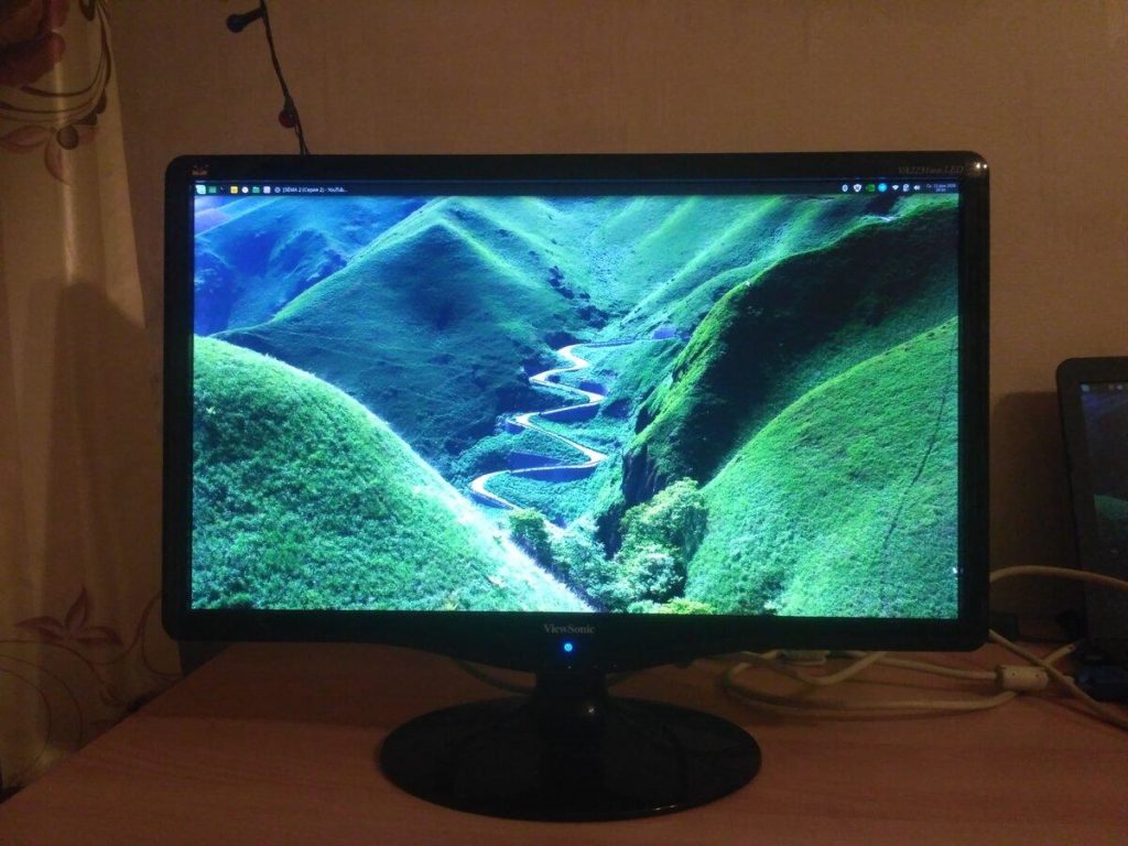 Ремонт монитора ViewSonic. Выключается