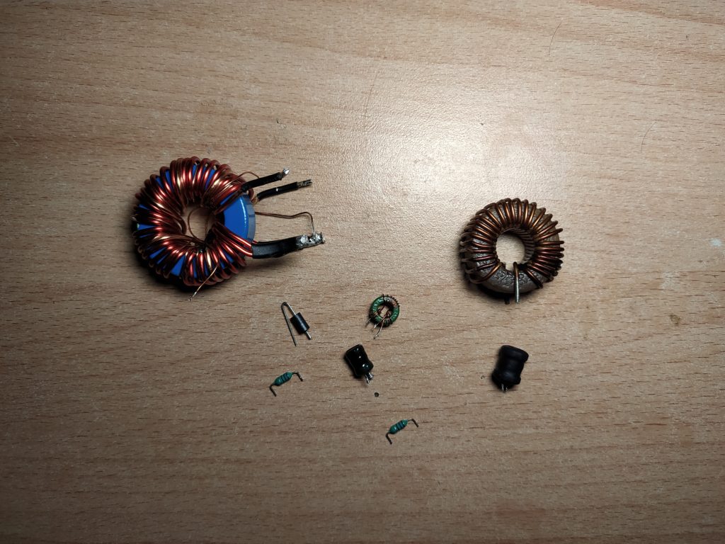 Зачем нужен дроссель и как он работает? Показываю, как измерить индуктивность различных дросселей